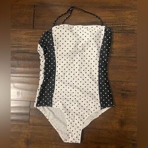 GIRLS BATHING SUIT
